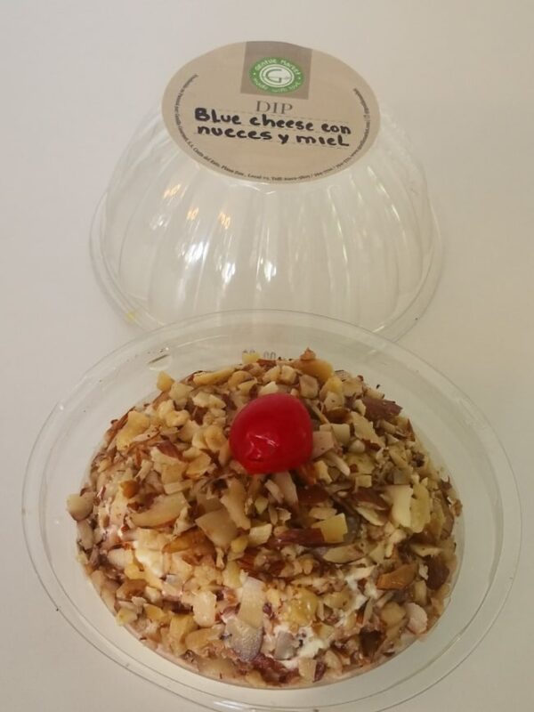 imagen de dio blue cheese con nueces, almendras y miel